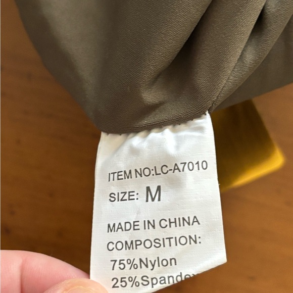 NWT Lizette Collection Women’s Olive Green Body Suit - Picture 4 of 4